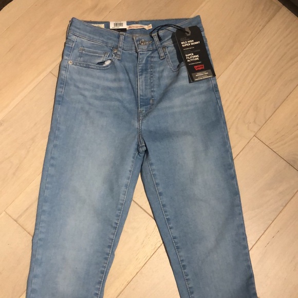 Levi’s Mile High Super Skinny - Picture 6 of 7